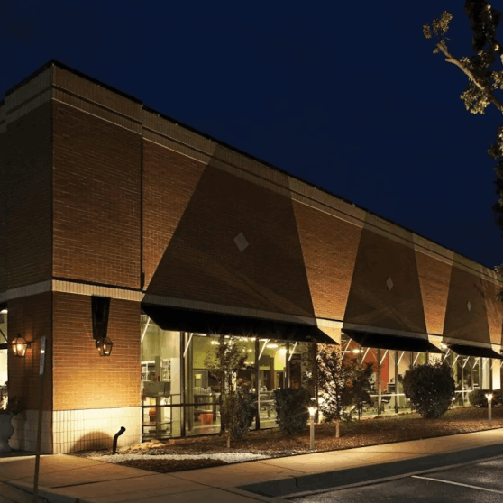 Commercial landscape lighting near me in Alabama