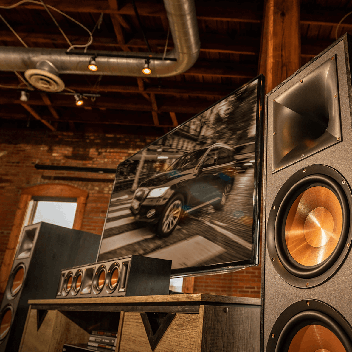 Home theater equipment installation in Alabama