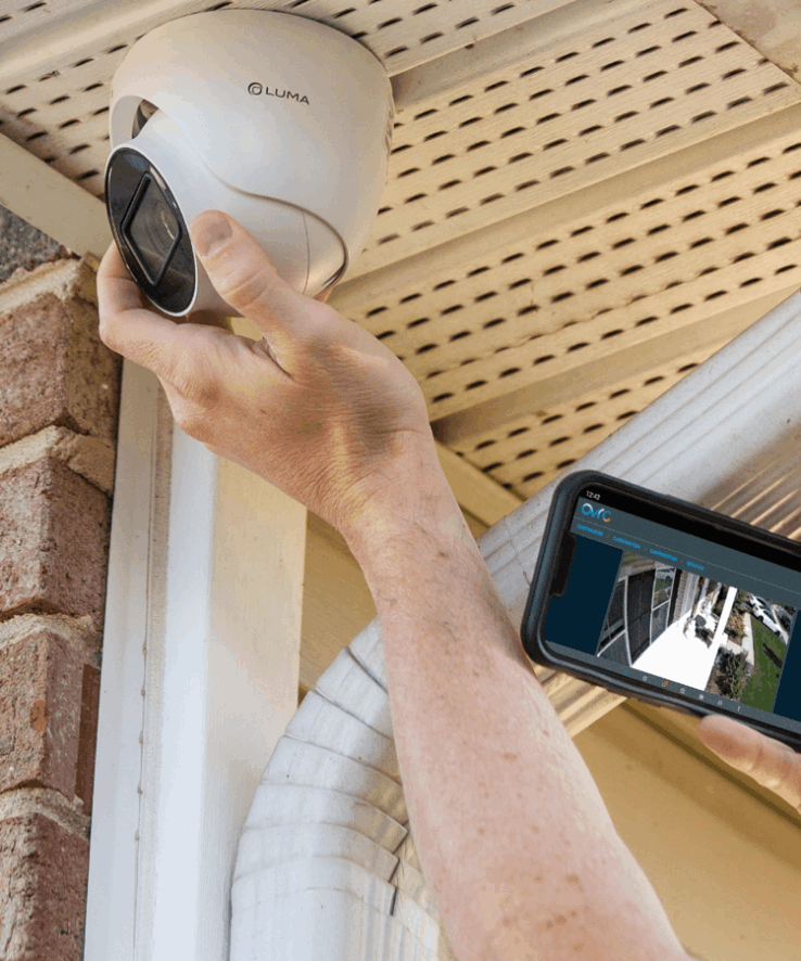 Security cameras and door access control in Alabama